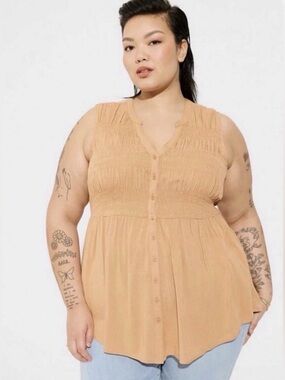 Torrid Rayon Slub Smocked Sleeveless Button-Up tunic top Size 00 M/L